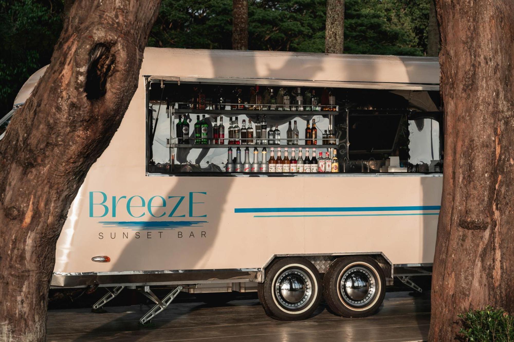 甲米都喜天丽海滨度假酒店-Sha认证 功孟海滩 外观 照片 Breeze bar